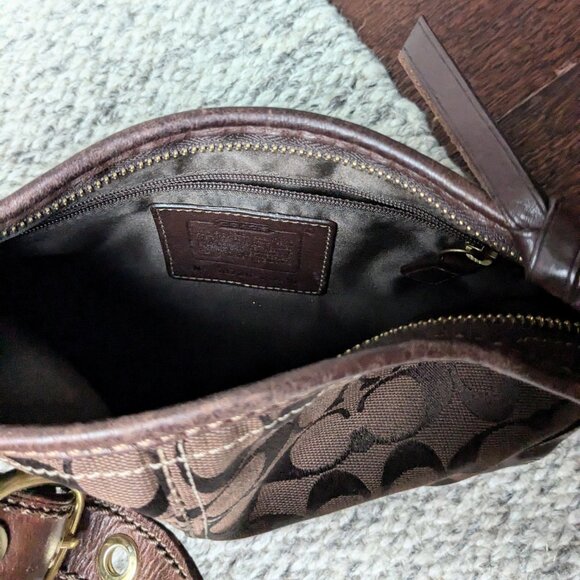 Coach Classic Hobo Purse - Picture 4 of 5